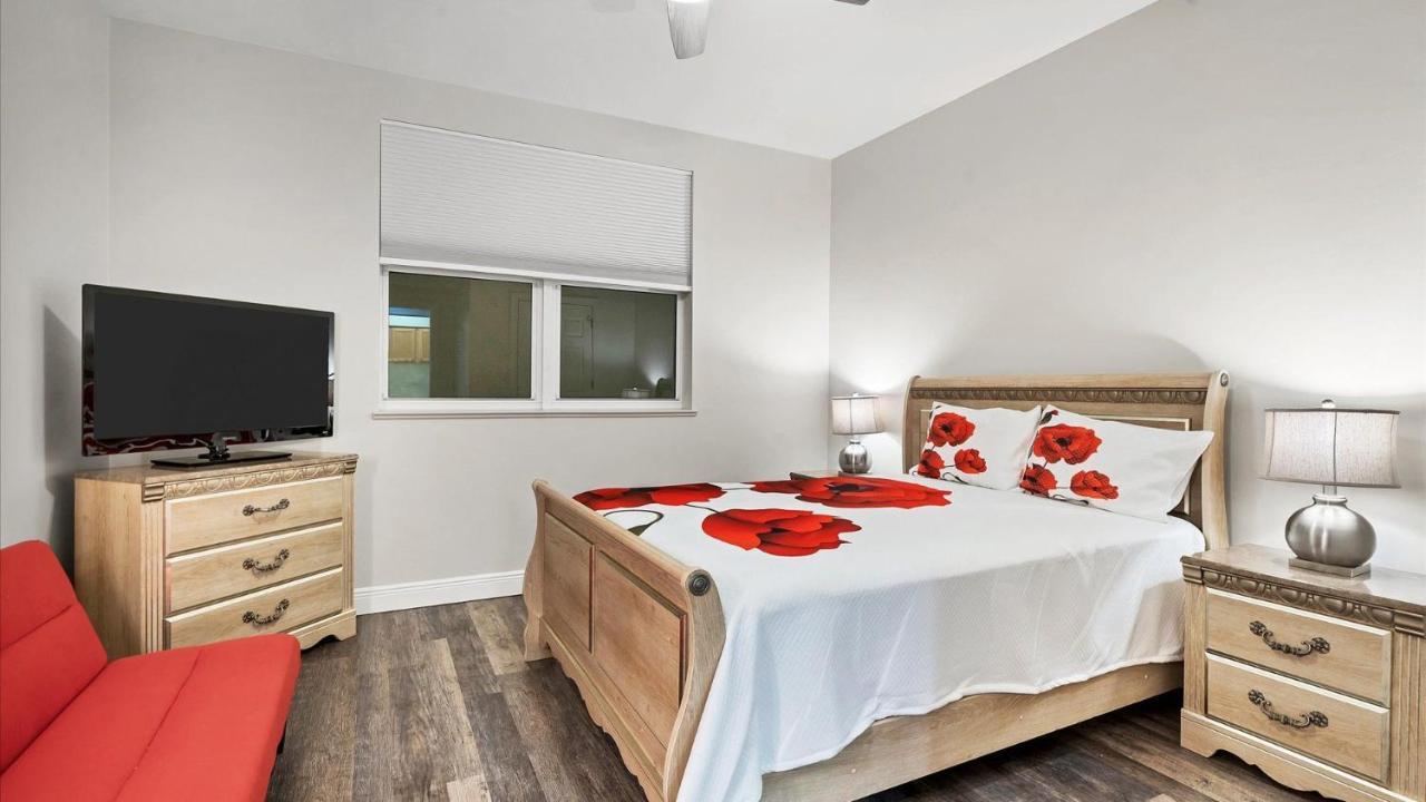 3321 Sunset Key Unit 102 Villa Burnt Store Marina Eksteriør billede